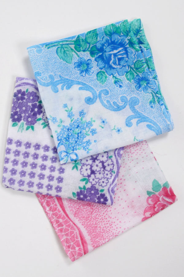 Платок носовой женский