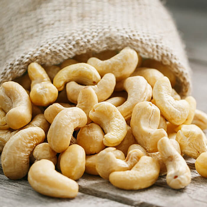 Кешью очищенный 70г.